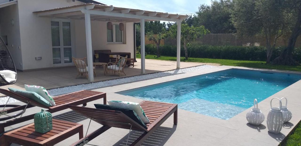 Villa Federica Con Piscina/With Pool Santa Maria Del Focallo Zewnętrze zdjęcie
