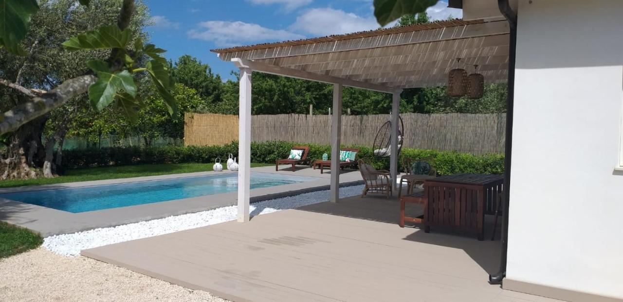 Villa Federica Con Piscina/With Pool Santa Maria Del Focallo Zewnętrze zdjęcie